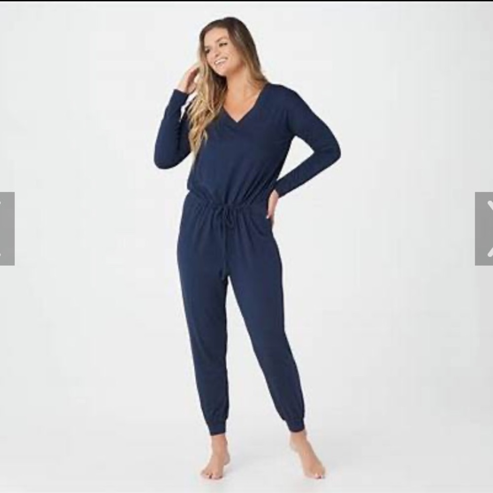 Any Body NWOT Womens Cozy Knit Navy Long Sleeve Jumpsuit Onesie Athleisure XXS